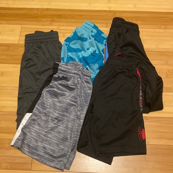 Cat & Jack Other - 💙 Lot of 5 pairs of boys shorts